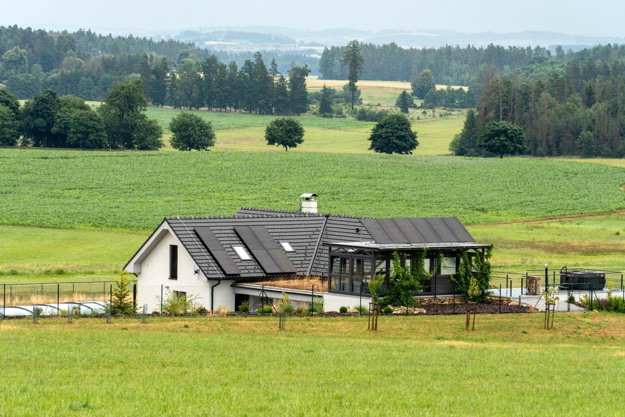 Ubytovani V Soukromi V Sachu Volfirov Exteriör bild